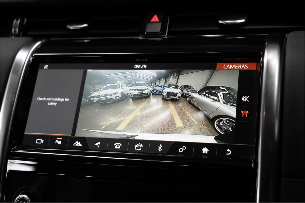 2020 Land Rover Discovery Sport D150 S L550