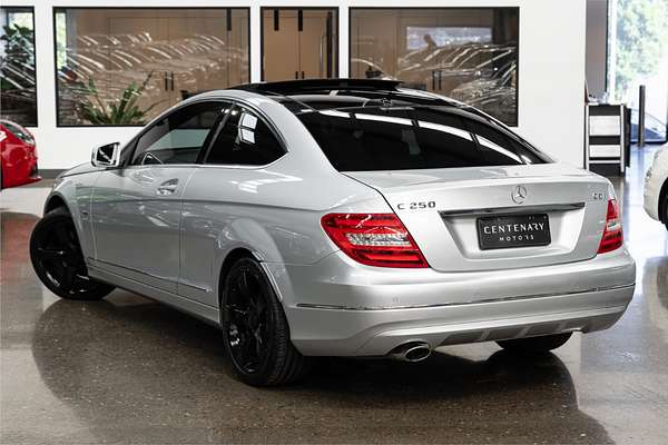 2011 Mercedes-Benz C-Class C250 CDI BlueEFFICIENCY C204