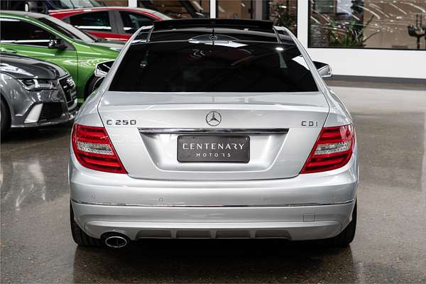 2011 Mercedes-Benz C-Class C250 CDI BlueEFFICIENCY C204