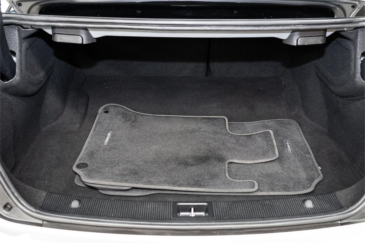 2011 Mercedes-Benz C-Class C250 CDI BlueEFFICIENCY C204