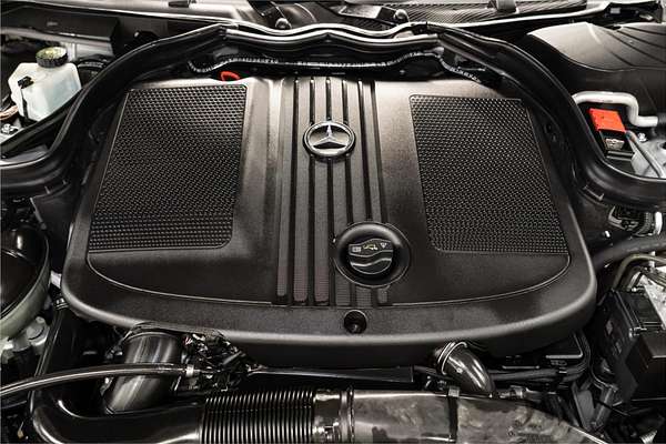 2011 Mercedes-Benz C-Class C250 CDI BlueEFFICIENCY C204