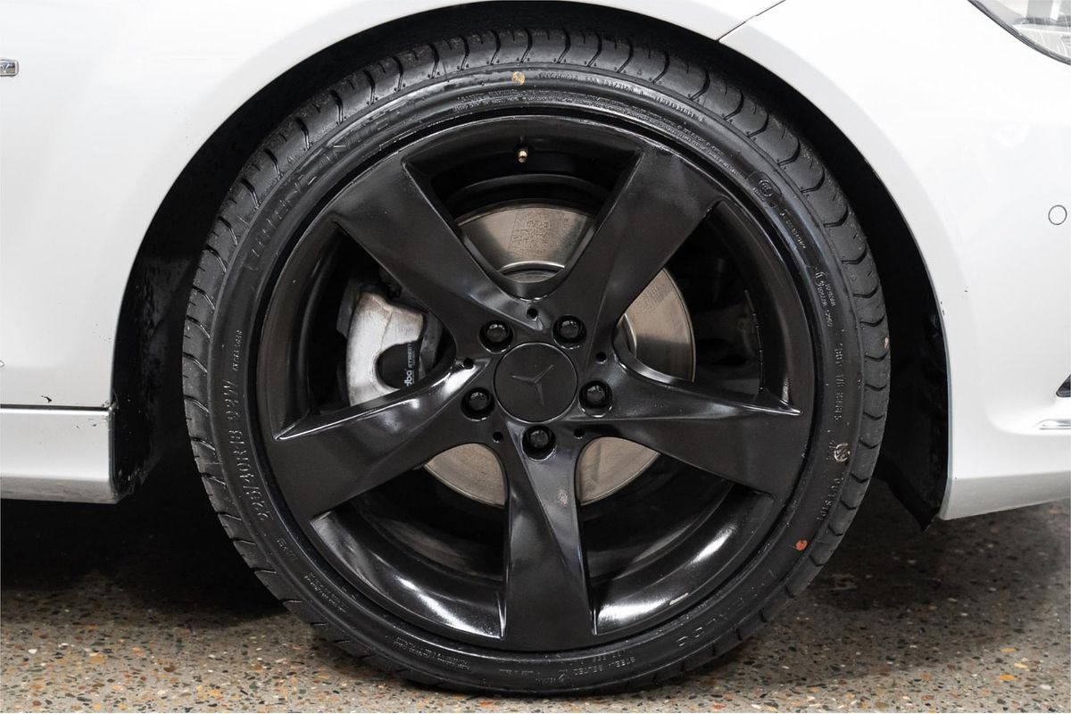 2011 Mercedes-Benz C-Class C250 CDI BlueEFFICIENCY C204