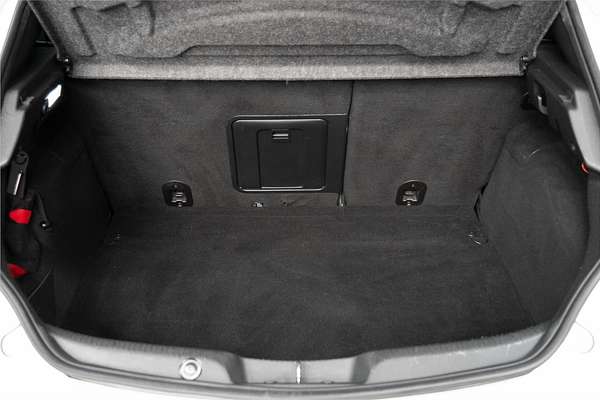 2015 Alfa Romeo Giulietta Quadrifoglio Verde Series 1