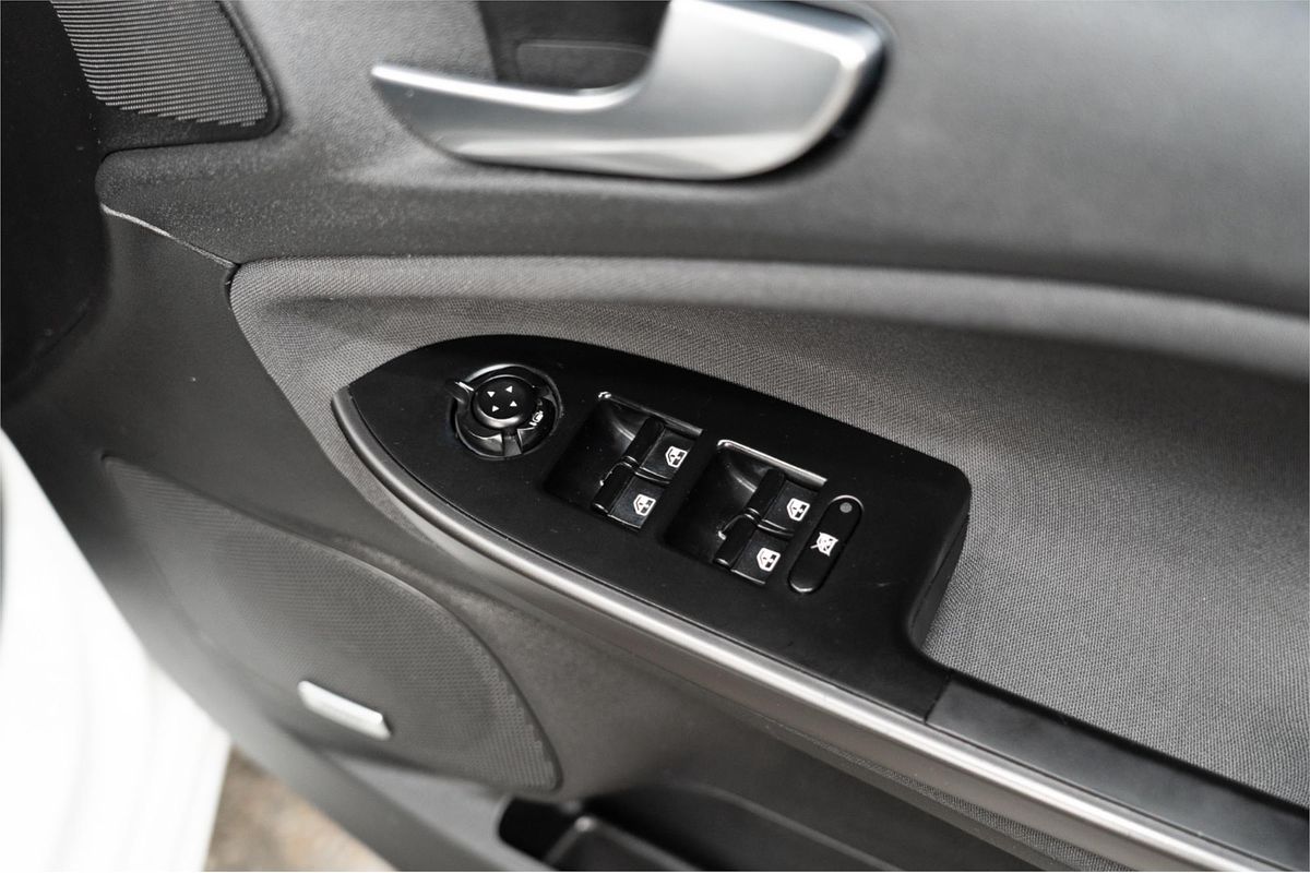 2015 Alfa Romeo Giulietta Quadrifoglio Verde Series 1