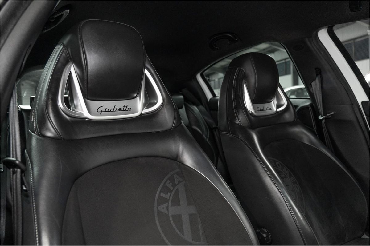 2015 Alfa Romeo Giulietta Quadrifoglio Verde Series 1