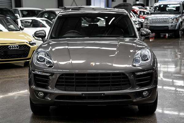 2015 Porsche Macan S 95B