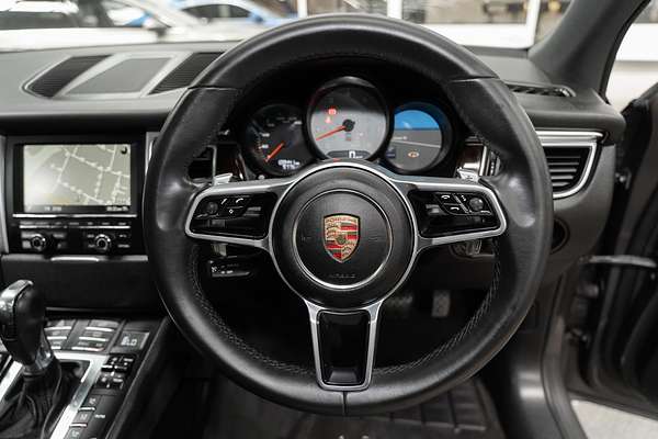 2015 Porsche Macan S 95B