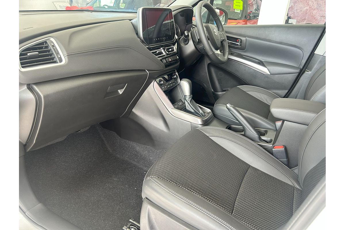 2023 Suzuki S-Cross Plus JYB