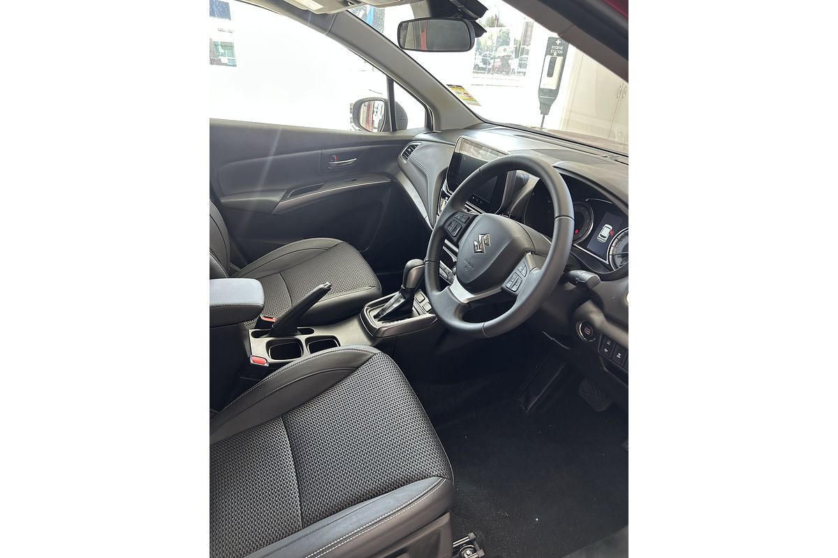 2023 Suzuki S-Cross Plus JYB