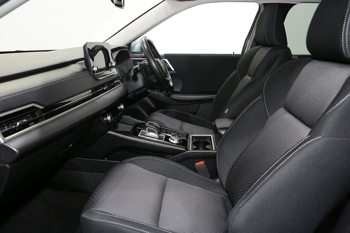 2022 Mitsubishi Outlander LS ZM