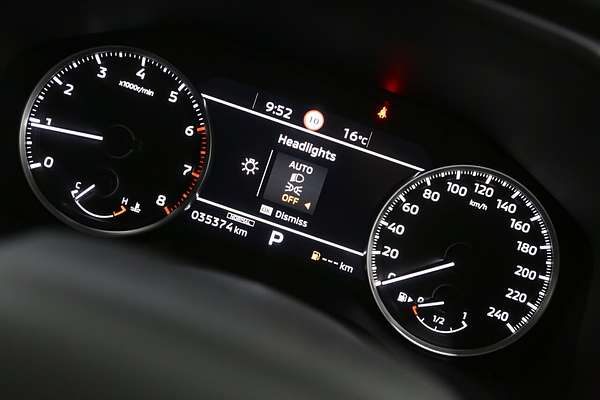 2022 Mitsubishi Outlander LS ZM