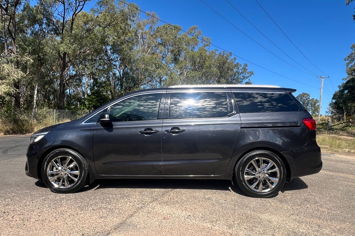 2018 Kia Carnival Platinum YP