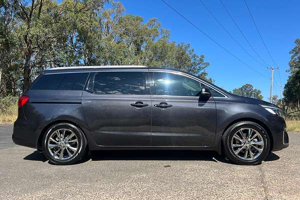 2018 Kia Carnival Platinum YP