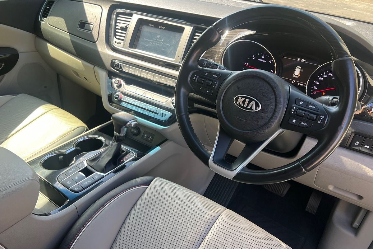 2018 Kia Carnival Platinum YP