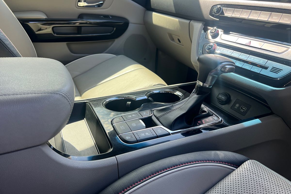 2018 Kia Carnival Platinum YP