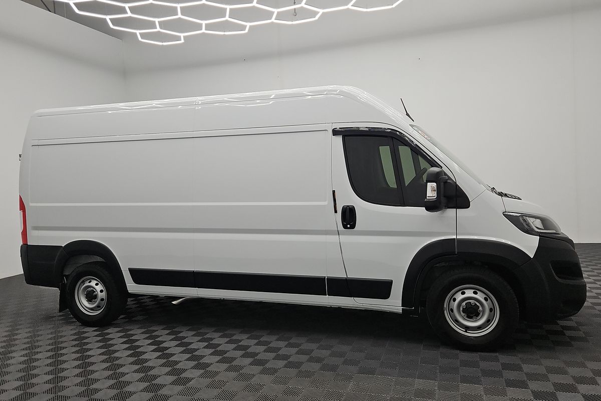 2023 Fiat Ducato Series 8 LWB
