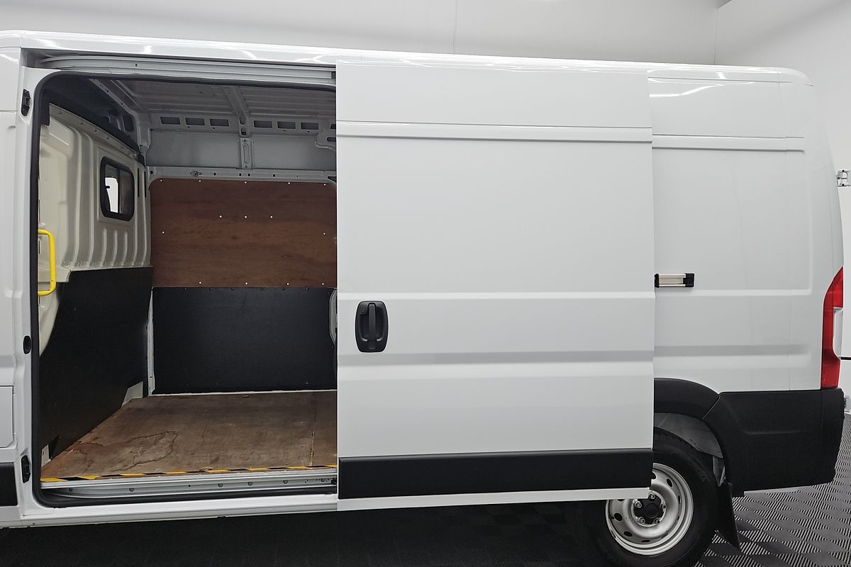 2023 Fiat Ducato Series 8 LWB