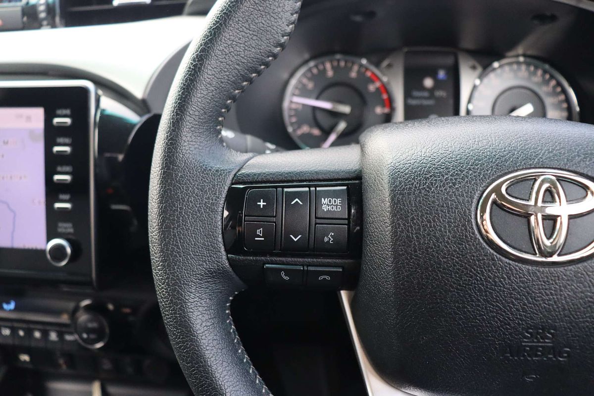 2022 Toyota Hilux SR5 GUN126R 4X4