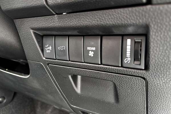 2024 Isuzu MU-X LS-U