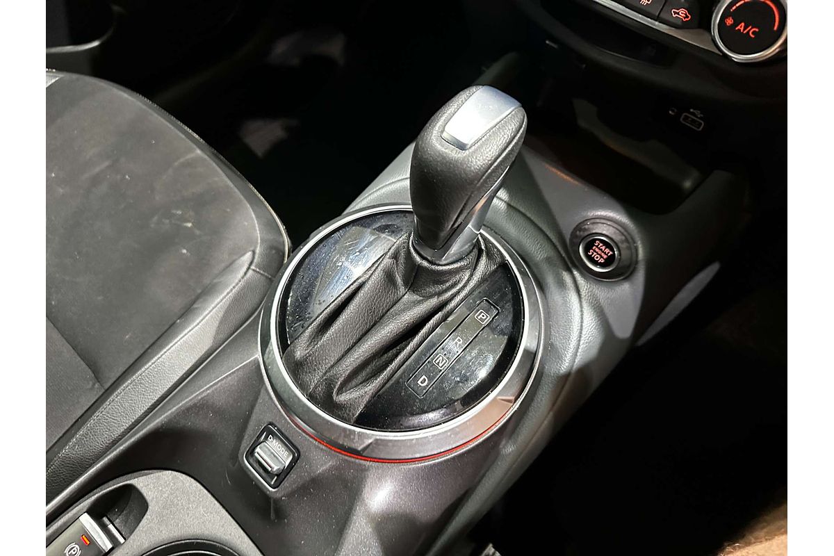2021 Nissan JUKE ST-L F16