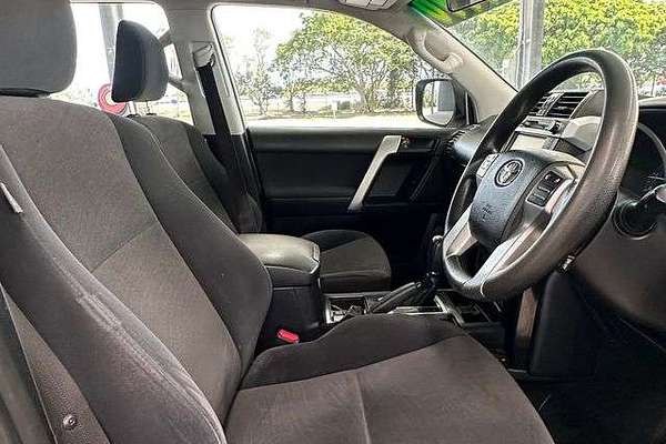 2017 Toyota Landcruiser Prado GX GDJ150R