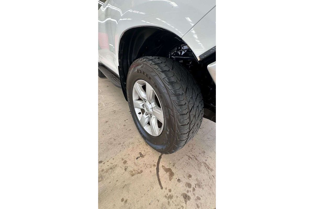 2017 Toyota Landcruiser Prado GX GDJ150R
