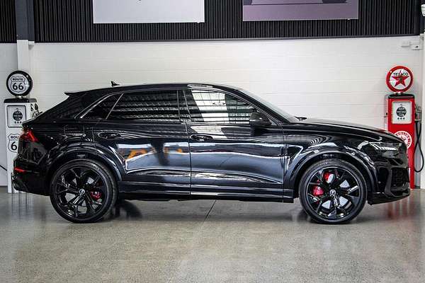 2021 Audi RS Q8 TFSI F1