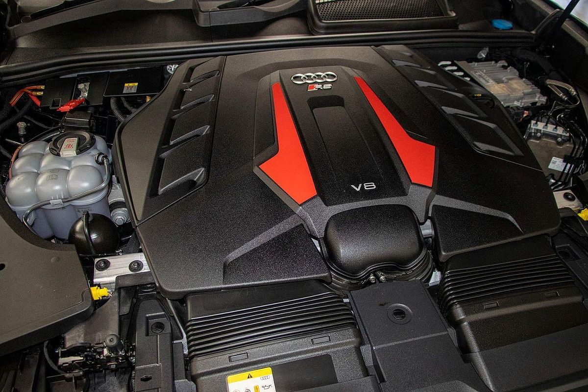 2021 Audi RS Q8 TFSI F1
