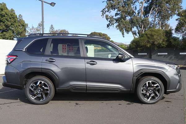 2025 Subaru Forester Hybrid S6