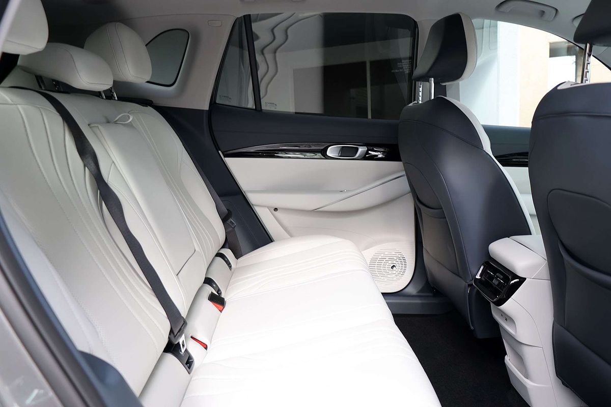 2025 Geely EX5 Inspire E245