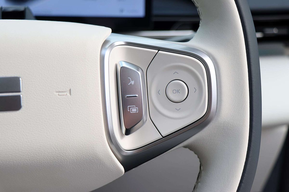 2025 Geely EX5 Inspire E245