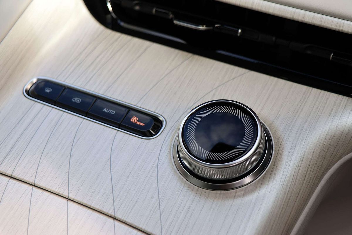 2025 Geely EX5 Inspire E245