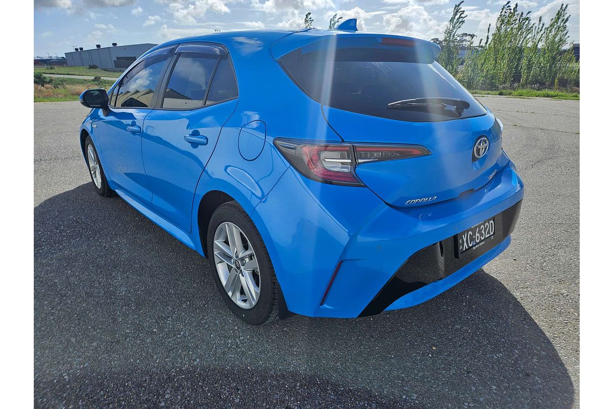2022 Toyota Corolla SX Hybrid ZWE211R