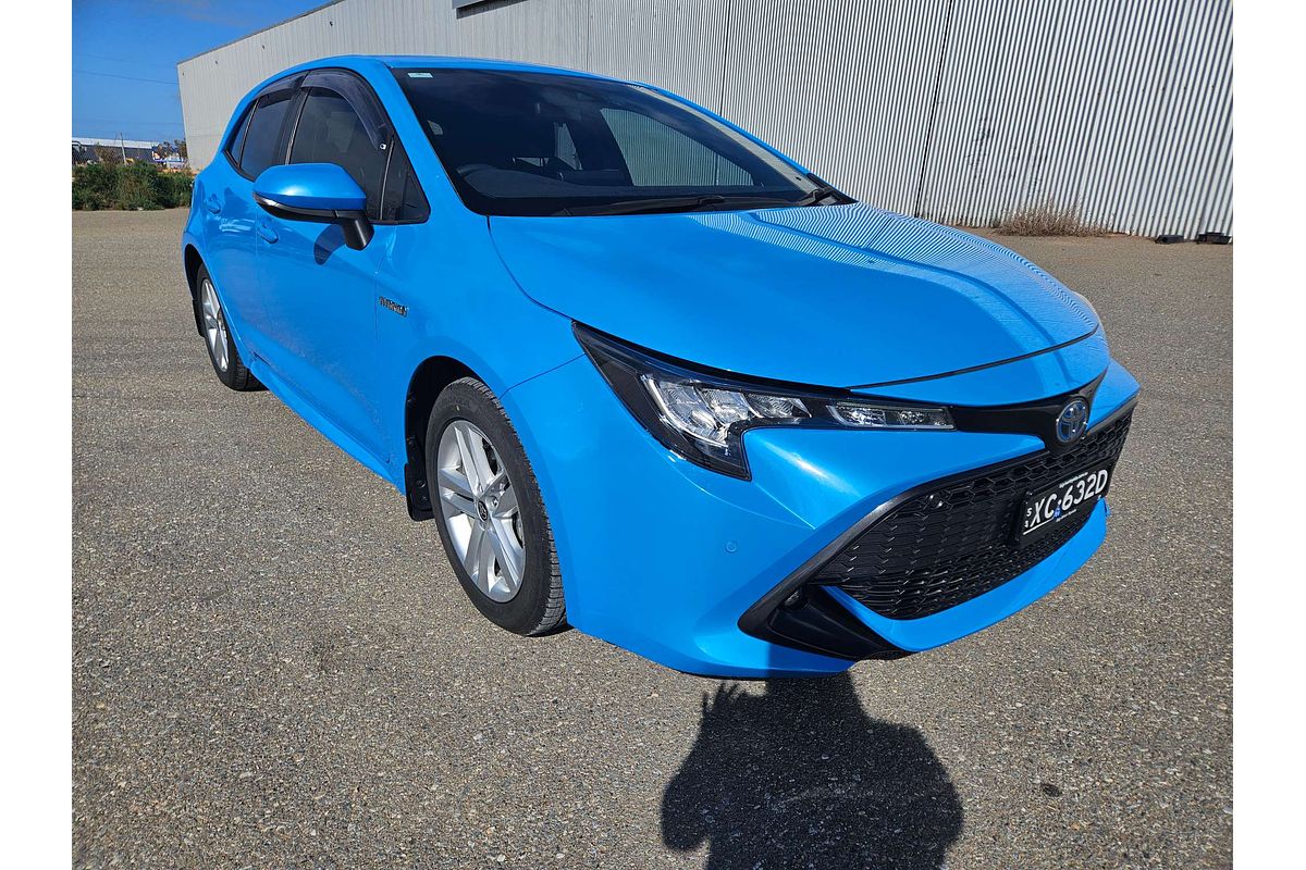 2022 Toyota Corolla SX Hybrid ZWE211R