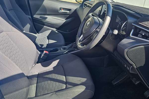 2022 Toyota Corolla SX Hybrid ZWE211R