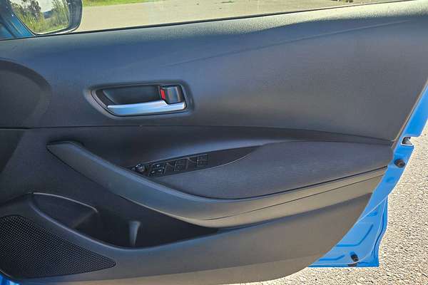 2022 Toyota Corolla SX Hybrid ZWE211R