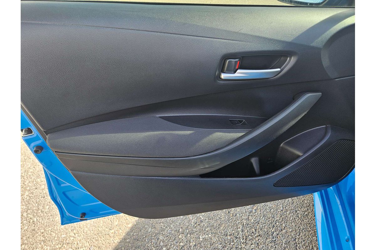 2022 Toyota Corolla SX Hybrid ZWE211R