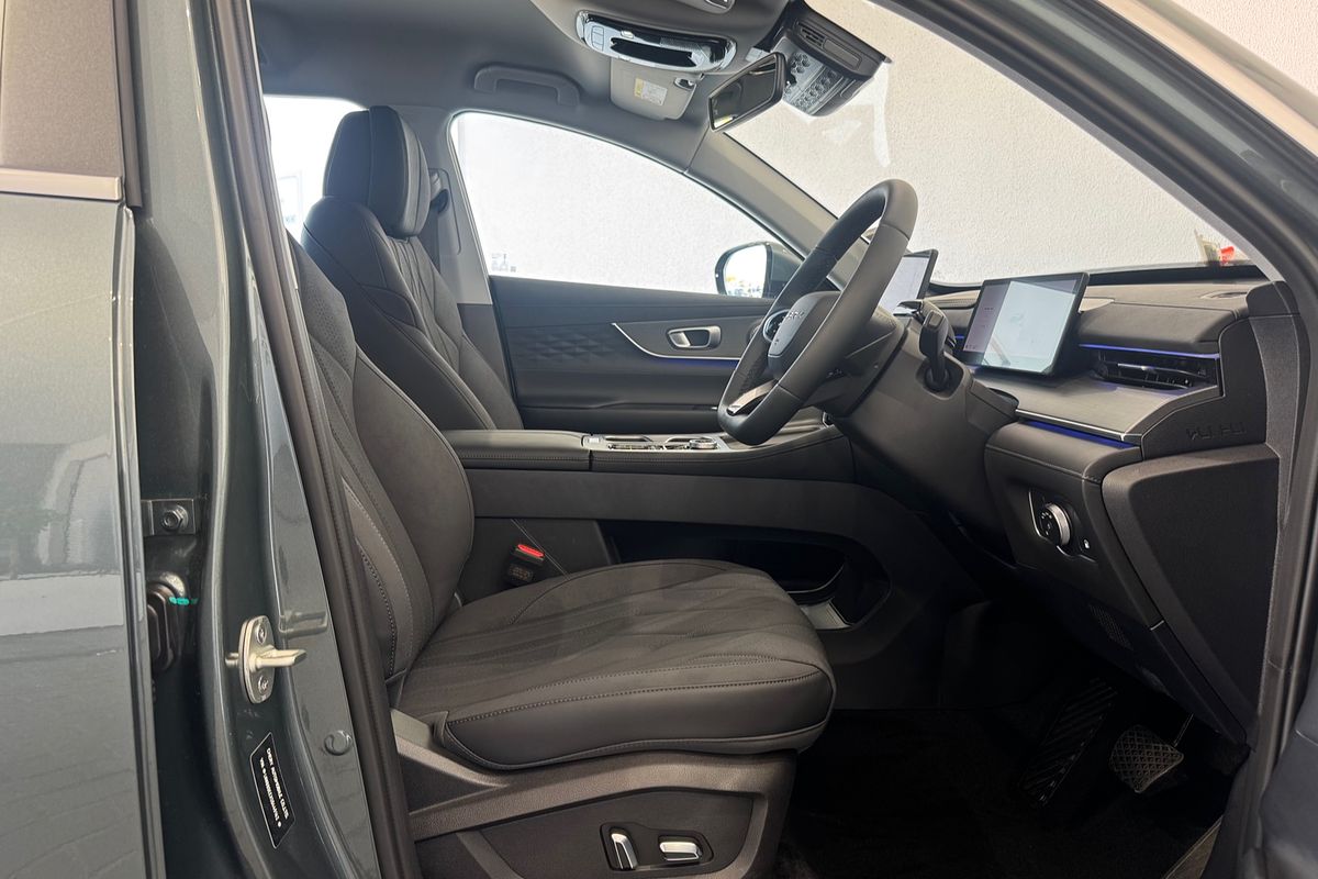 2025 Chery Tiggo 8 Super Hybrid Urban T31