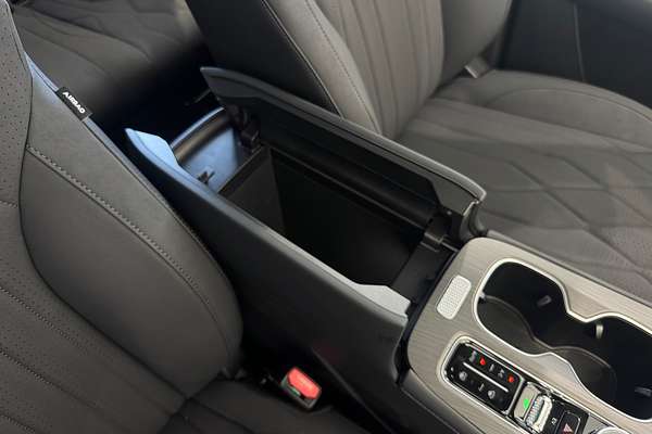 2025 Chery Tiggo 8 Super Hybrid Urban T31