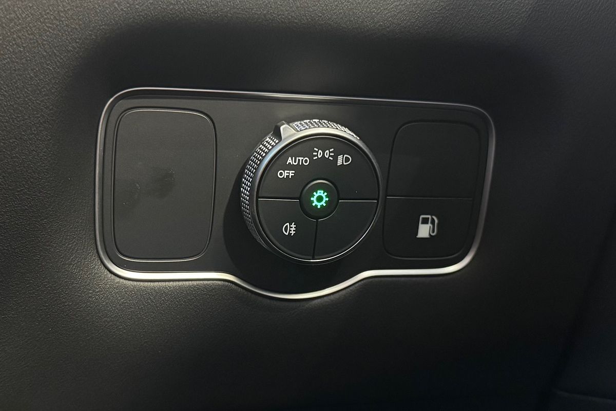 2025 Chery Tiggo 8 Super Hybrid Urban T31