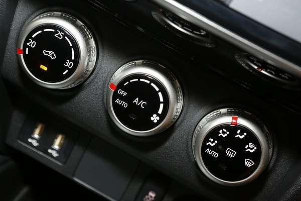 2024 Mitsubishi ASX MR XD