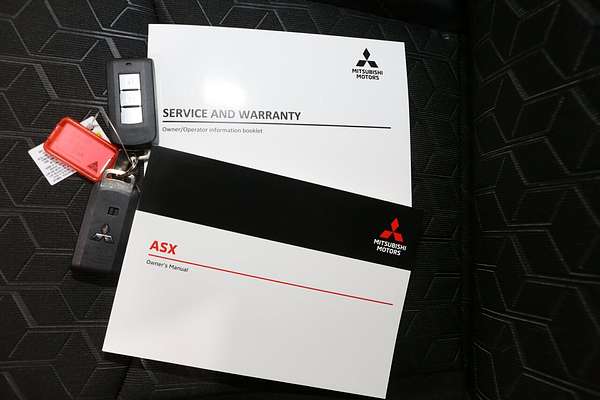 2024 Mitsubishi ASX MR XD