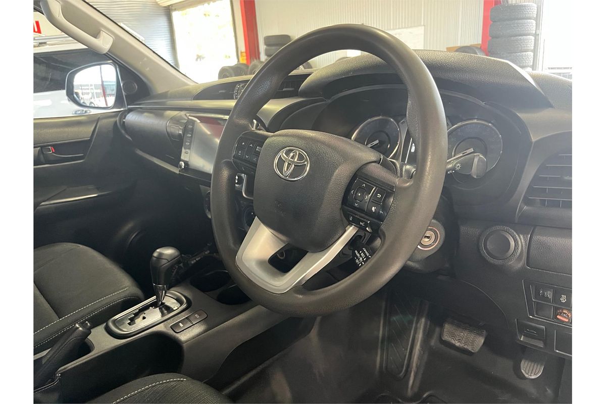 2021 Toyota Hilux SR GUN126R 4X4