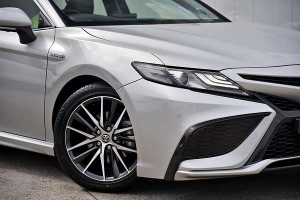 2023 Toyota Camry SL AXVH70R