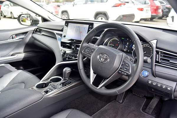 2023 Toyota Camry SL AXVH70R