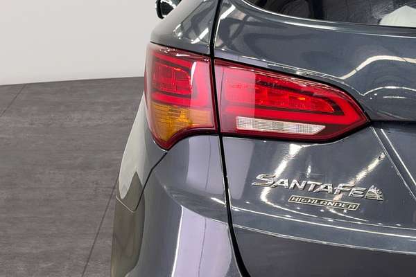 2016 Hyundai Santa Fe Active DM3 Series II