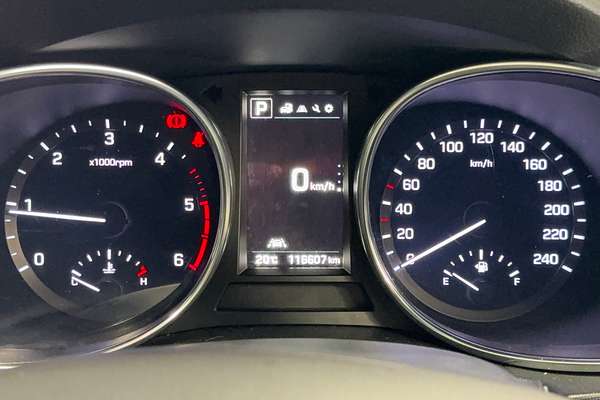 2016 Hyundai Santa Fe Active DM3 Series II