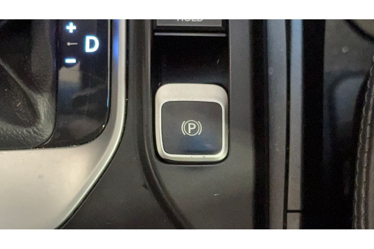 2016 Hyundai Santa Fe Active DM3 Series II