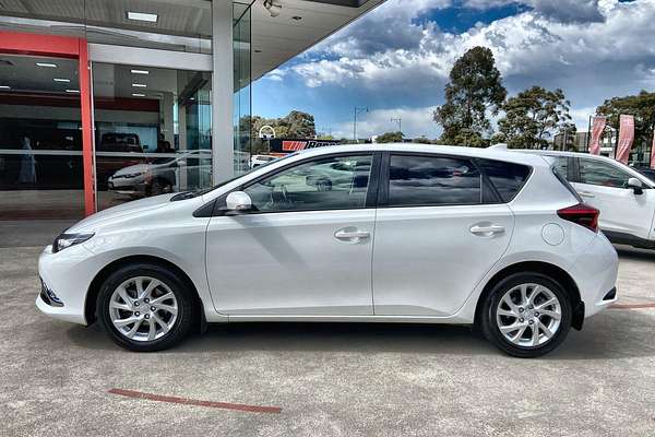 2016 Toyota Corolla Ascent Sport ZRE182R