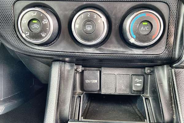 2016 Toyota Corolla Ascent Sport ZRE182R
